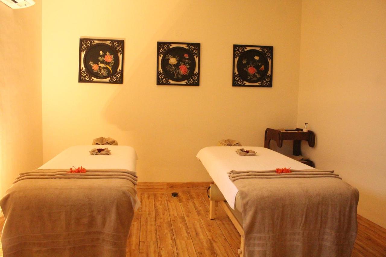 Araiya Palampur Hotel Eksteriør billede